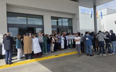 Los médicos de Melilla se concentran en el marco de la huelga nacional